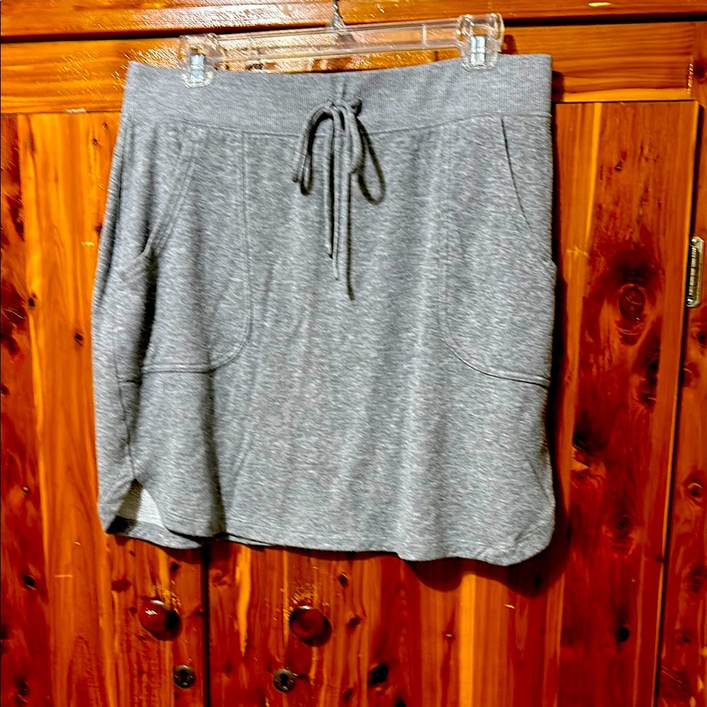 Sonoma Gray Sweat Skirt Large